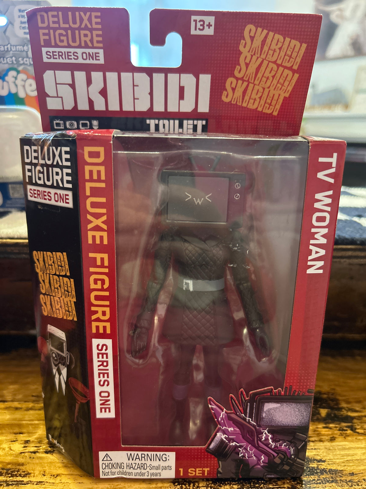 Skibidi Toilet - Deluxe Figure - TV Woman
